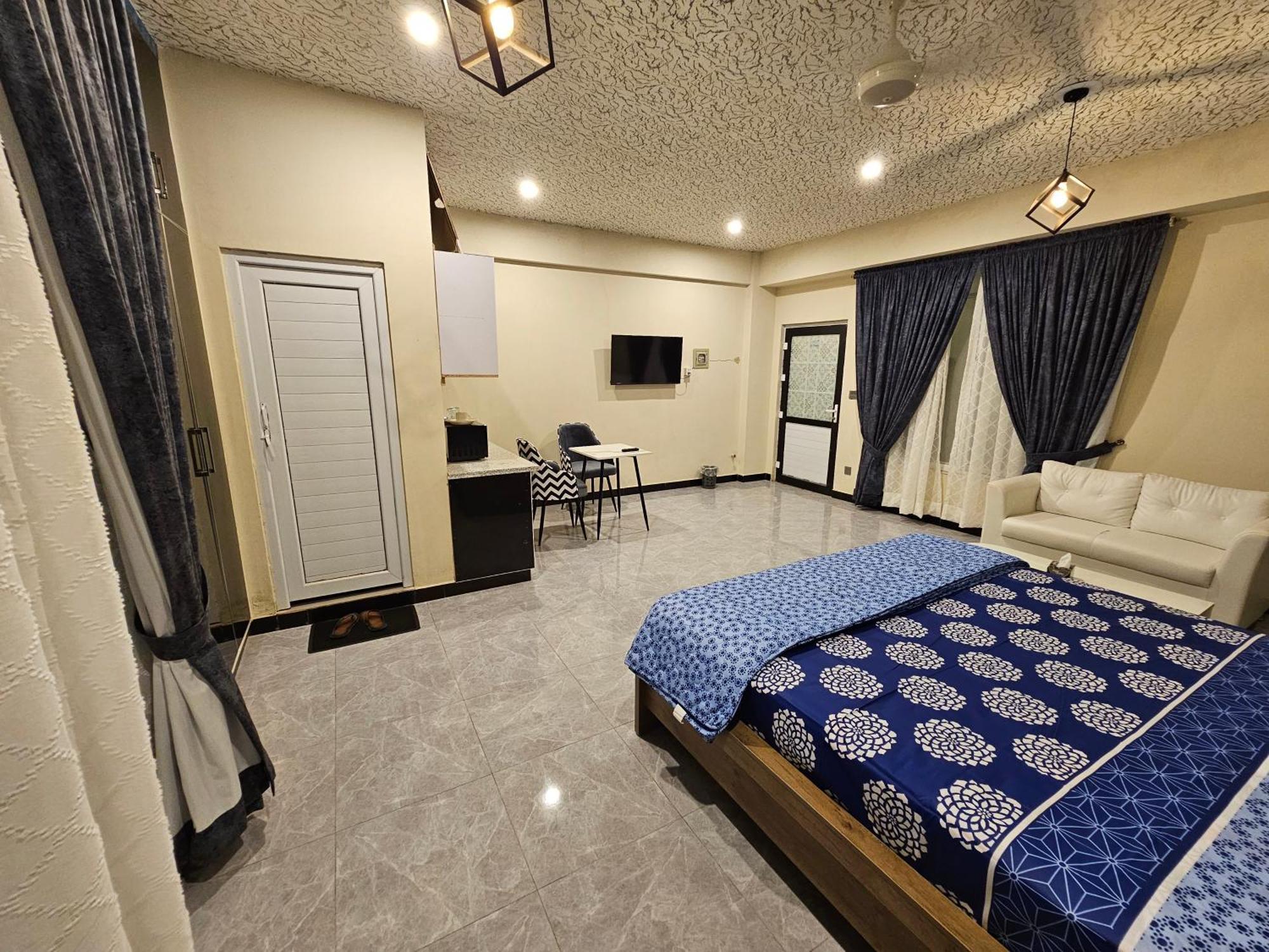 Motorway Majesty Suites Islamabad - Near Islamabad International Airport And Motorway Zimmer foto